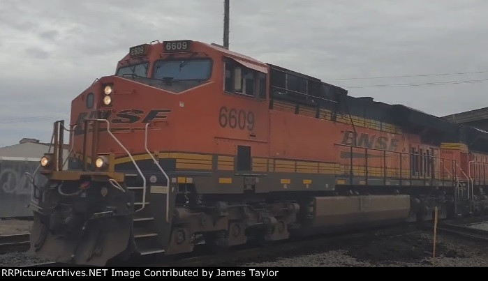 BNSF 6609